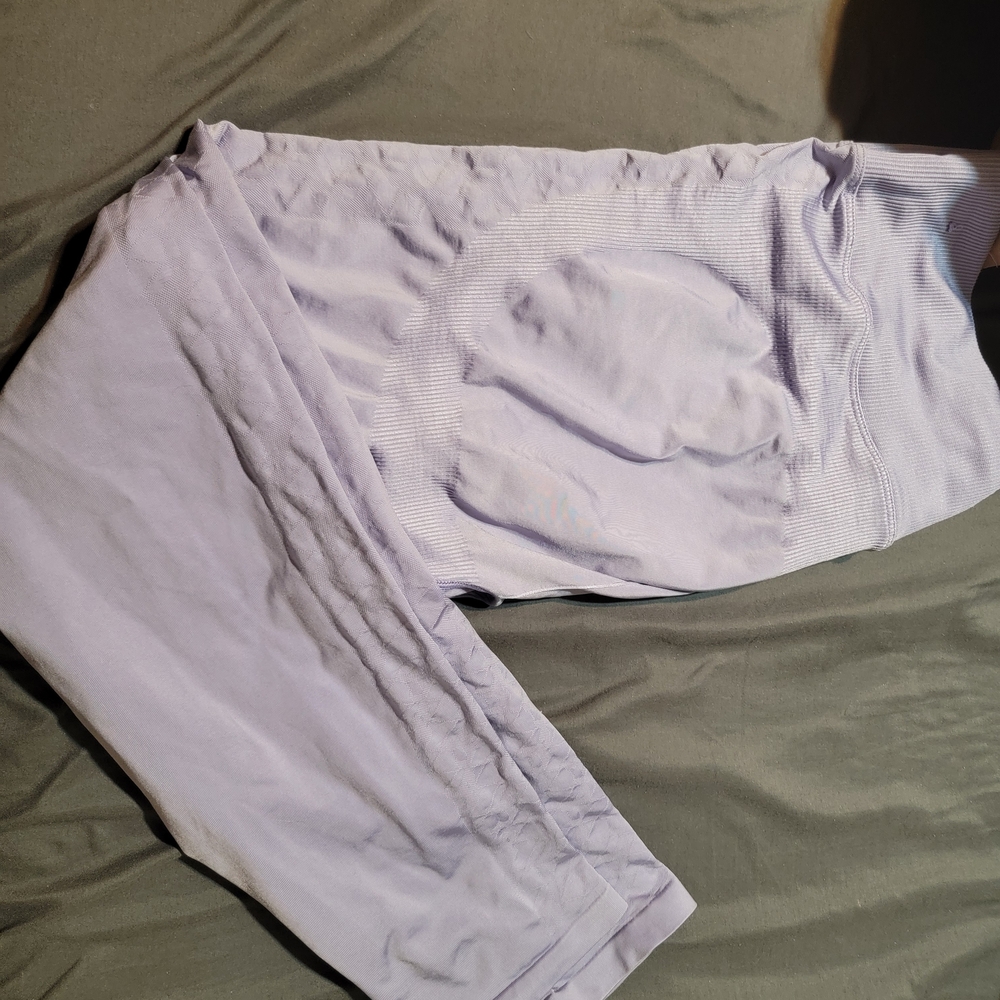 VS PINK Lavender Leggings